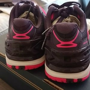 Fila Cage Delirium Tennis Court Shoes NWT Fila Cage Delirium Tennis Court Shoes NWT